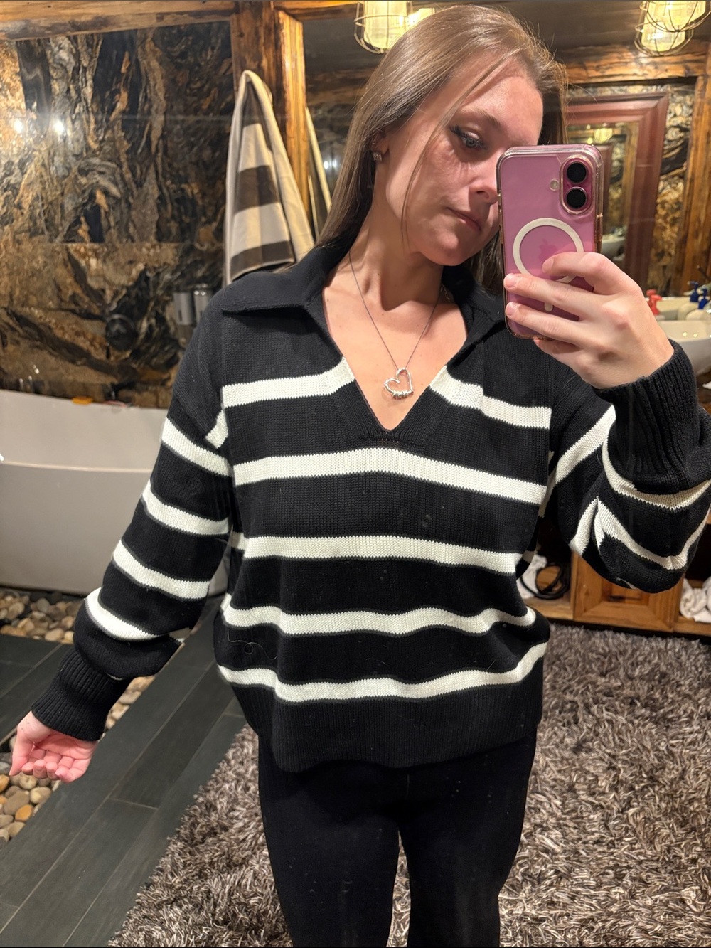 Old Navy Black & White Striped V-Neck Sweater
